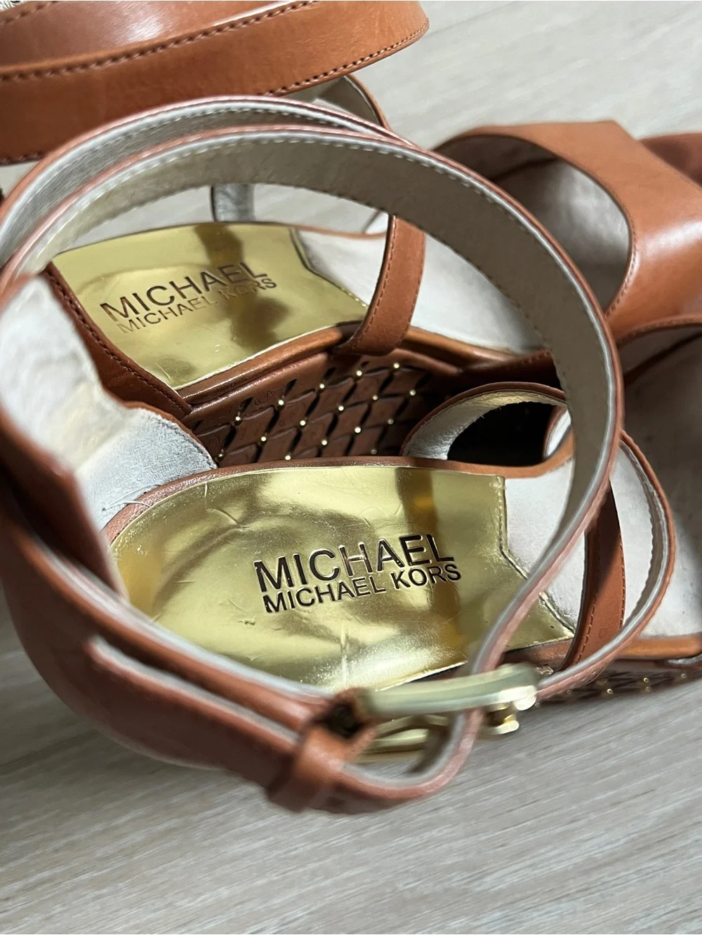 Michael Kors Gabriella Tan Leather Platform Wedges Size 8